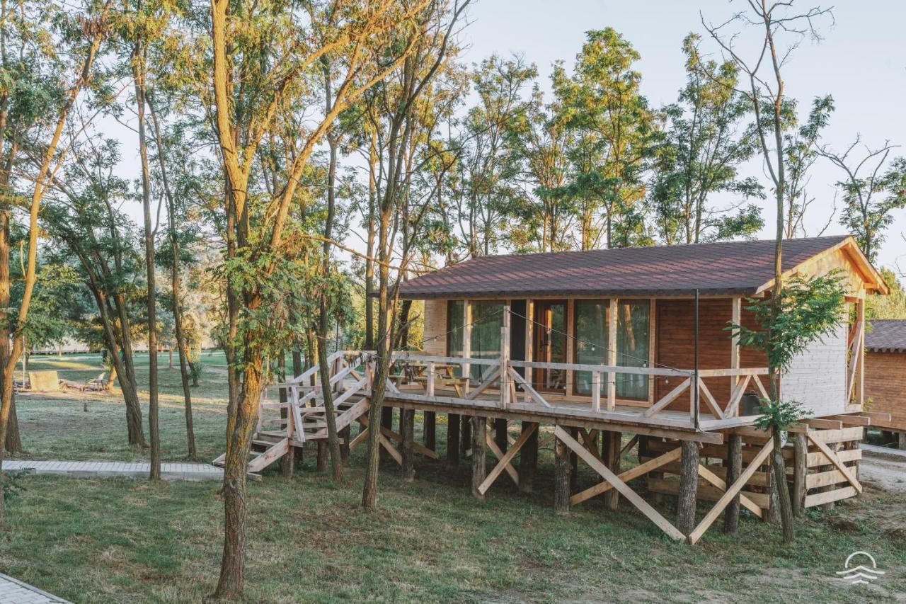 Zaga Zaga Sat Hotel Tecuci Ngoại thất bức ảnh