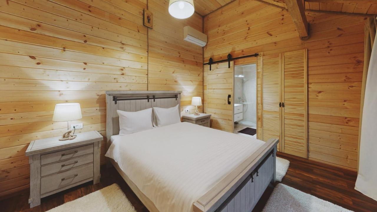 Zaga Zaga Sat Hotel Tecuci Ngoại thất bức ảnh