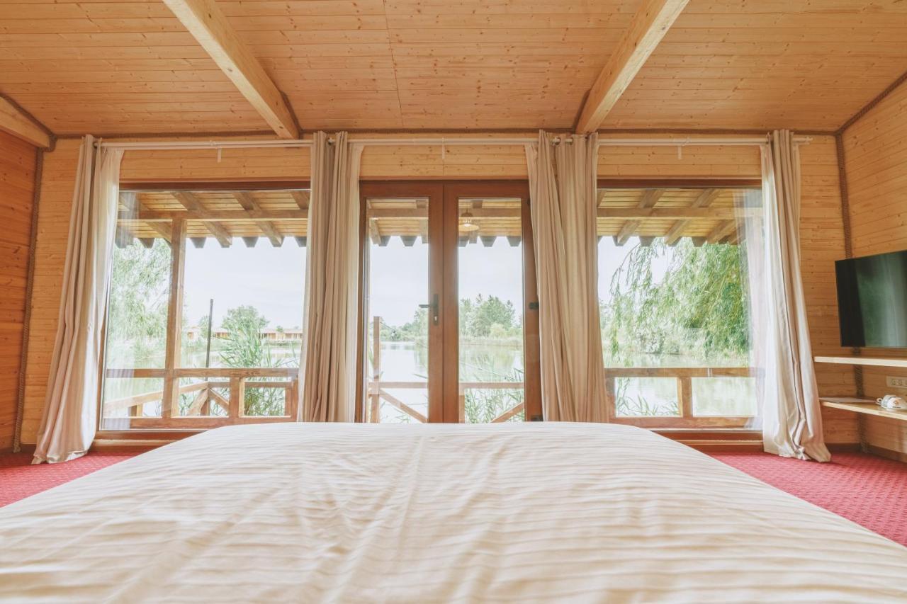 Zaga Zaga Sat Hotel Tecuci Ngoại thất bức ảnh