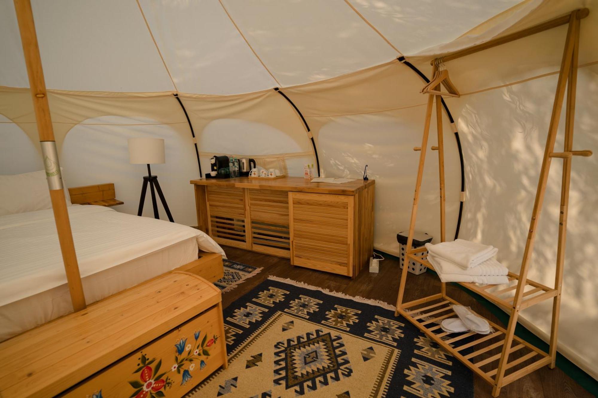 Zaga Zaga Sat Hotel Tecuci Ngoại thất bức ảnh