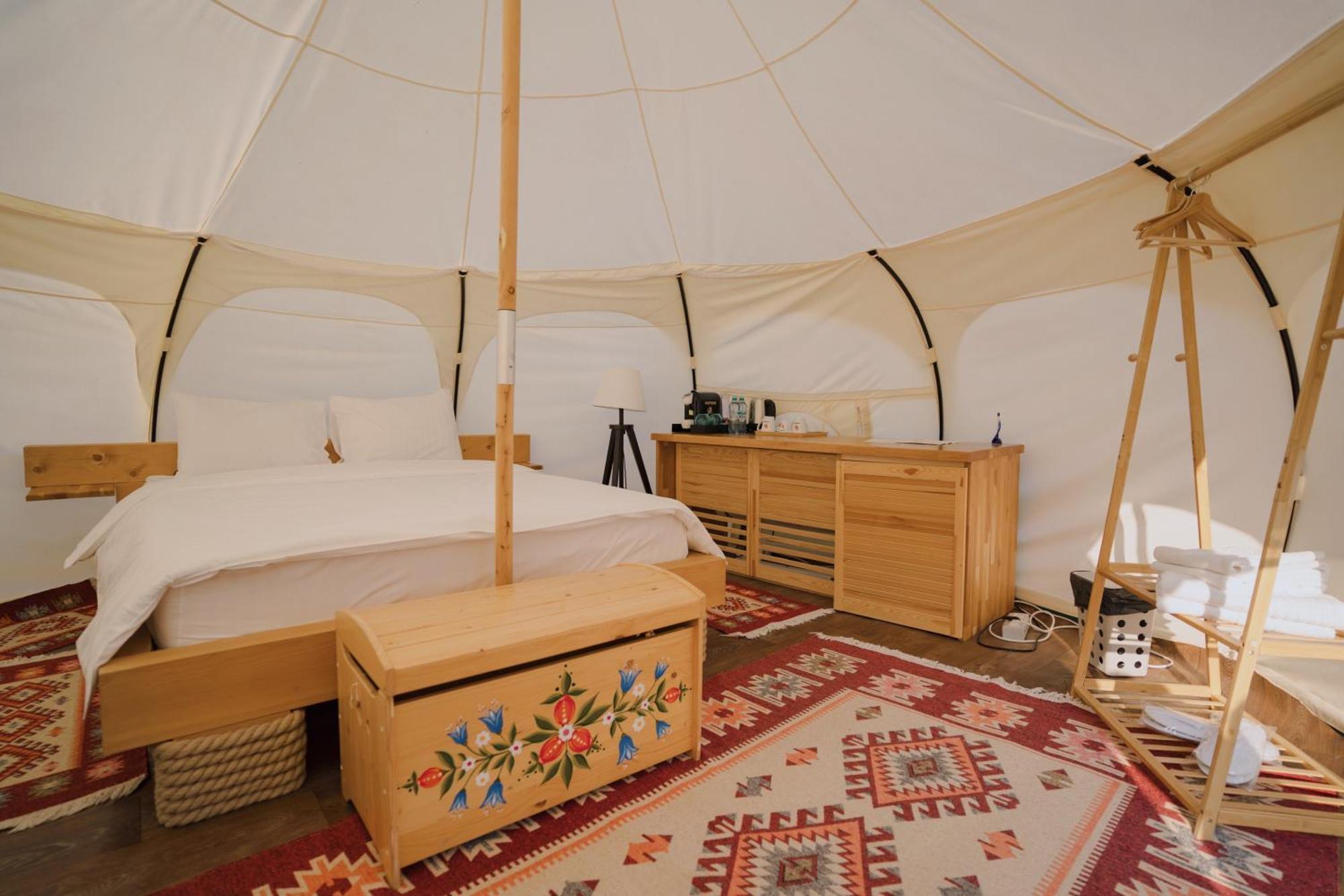 Zaga Zaga Sat Hotel Tecuci Ngoại thất bức ảnh