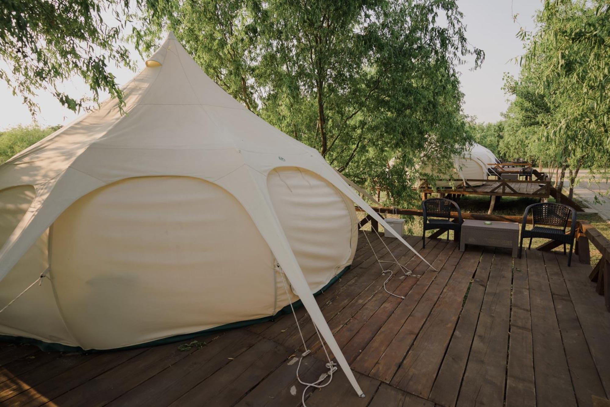 Zaga Zaga Sat Hotel Tecuci Ngoại thất bức ảnh