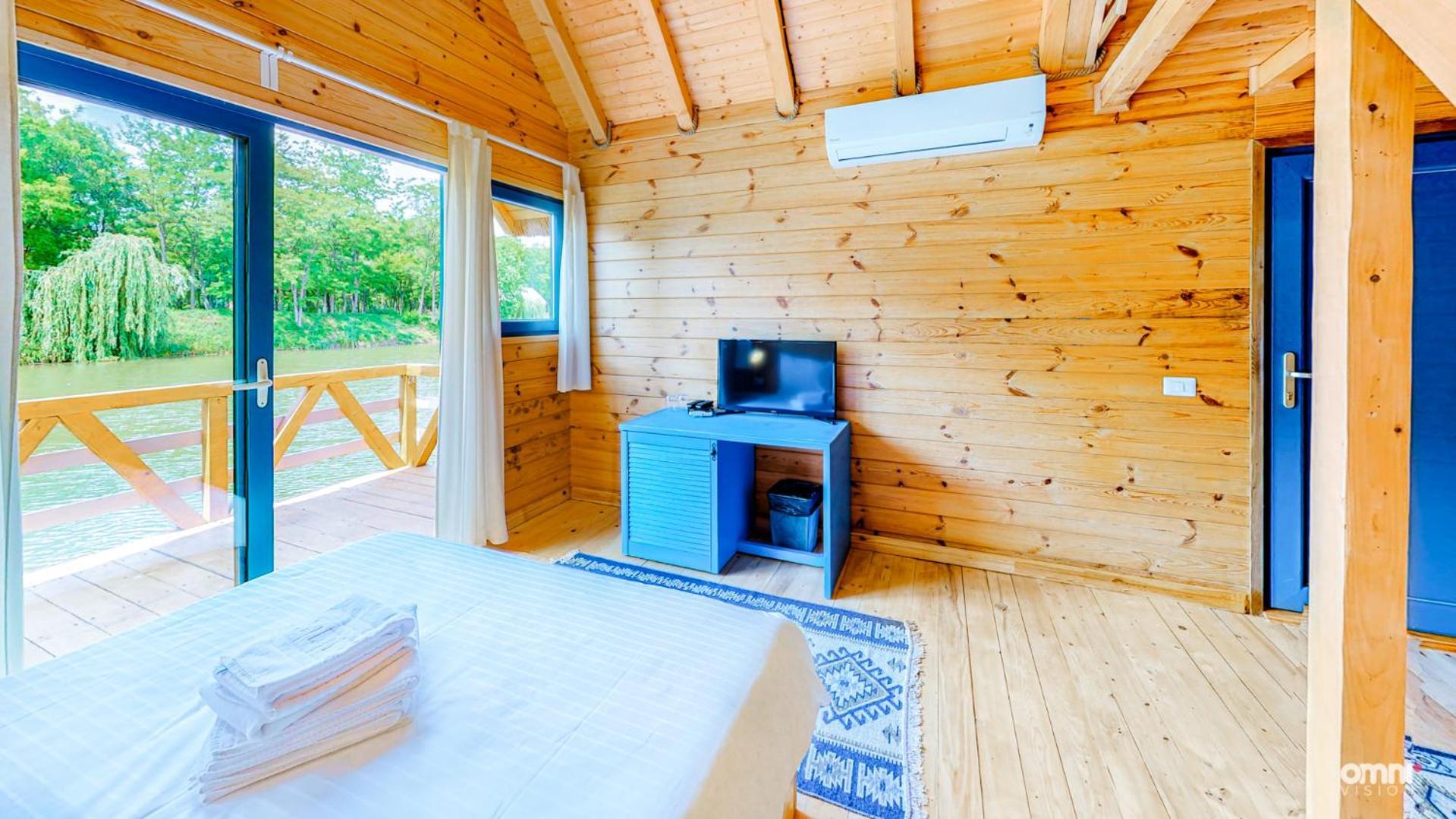 Zaga Zaga Sat Hotel Tecuci Ngoại thất bức ảnh